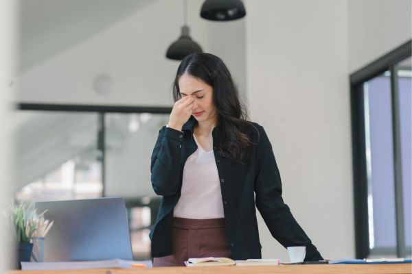 femme toujours stressée 